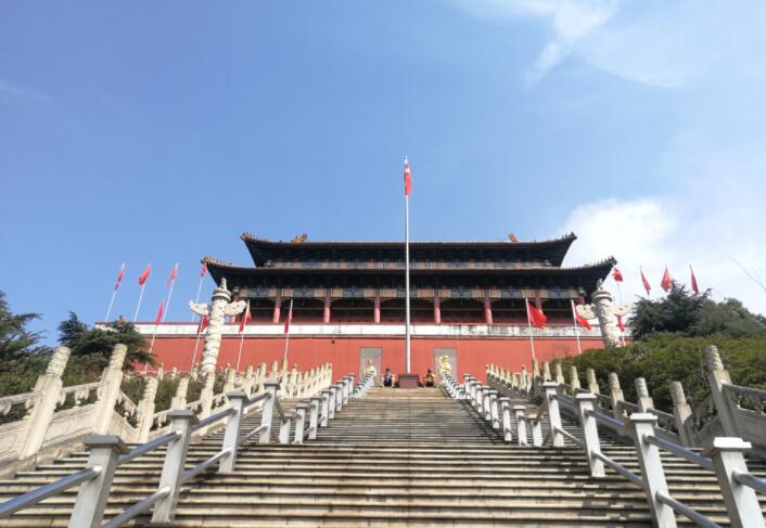 易景通与华西世界公园达成智慧景区合作方案 易景通与华西世界公园达成智慧景区合作方案